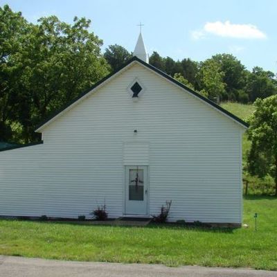 Oakland Mills United Methodist Church, Carlisle, Kentucky